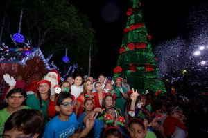 Cancún enciende la Navidad con unión y esperanza junto a Ana Paty Peralta y Mara Lezama